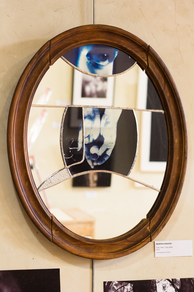 cyanotype prints on a broken mirror : my eyes crying and a snail shell in my hands